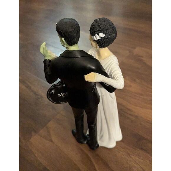 Martha Stewart Bride of Frankenstein Dancing 12” Figure Statue Halloween Decor - Picture 3 of 6